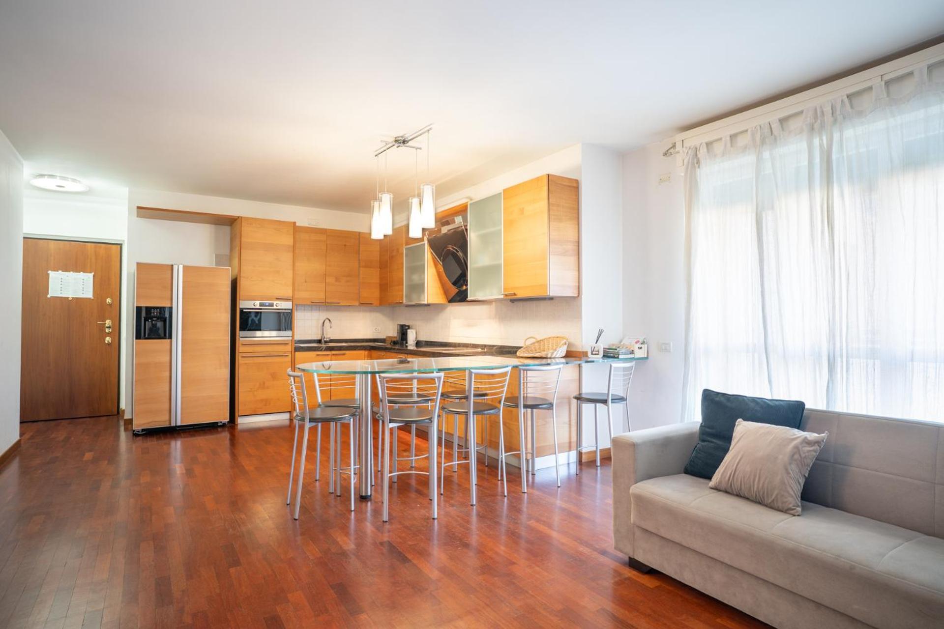Large well-equipped appartement near Como lake Lecco Exterior foto