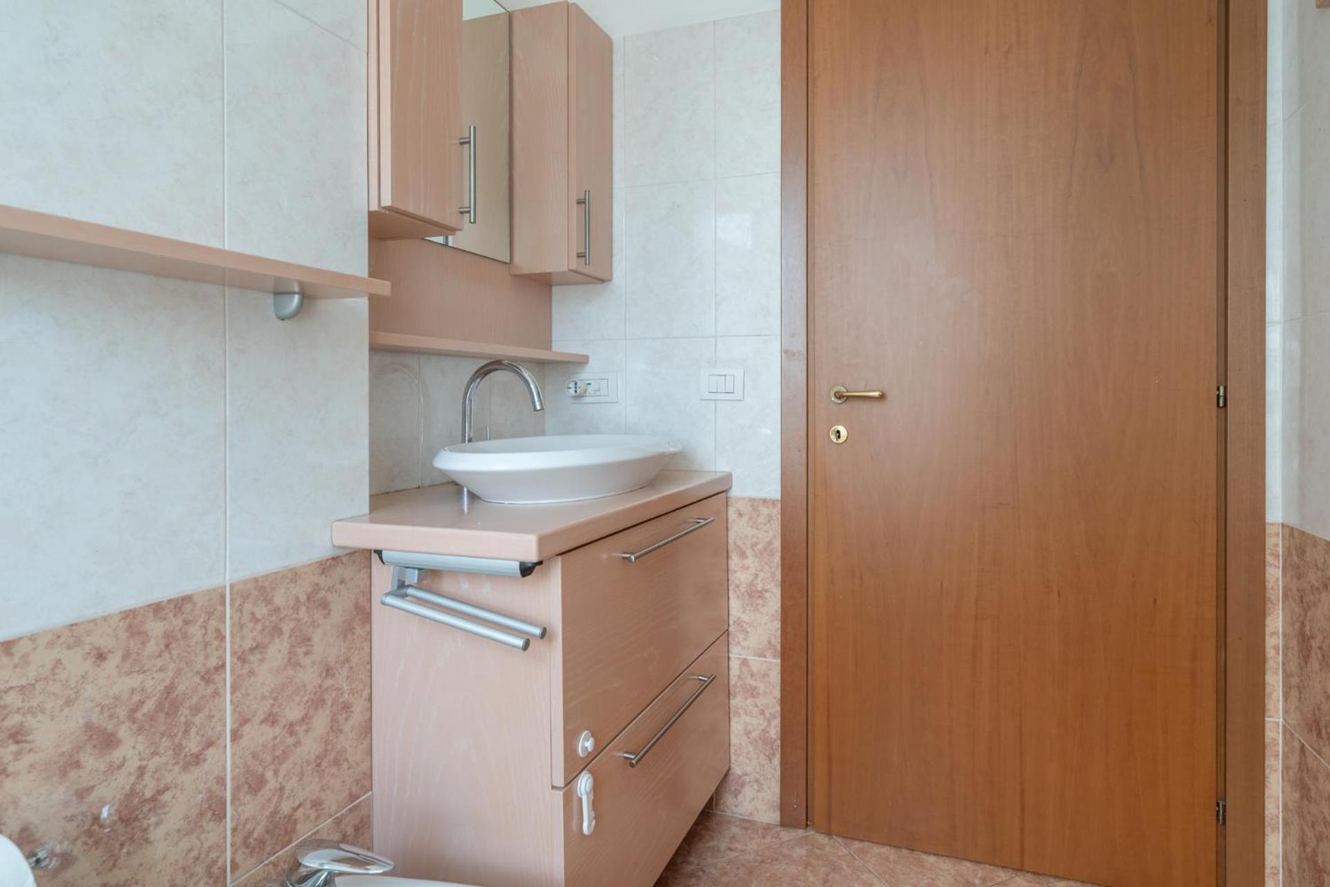 Large well-equipped appartement near Como lake Lecco Exterior foto